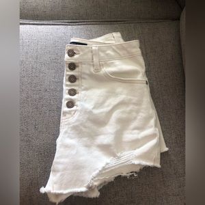 Sincerely Jules Size 26/3 White Shorts